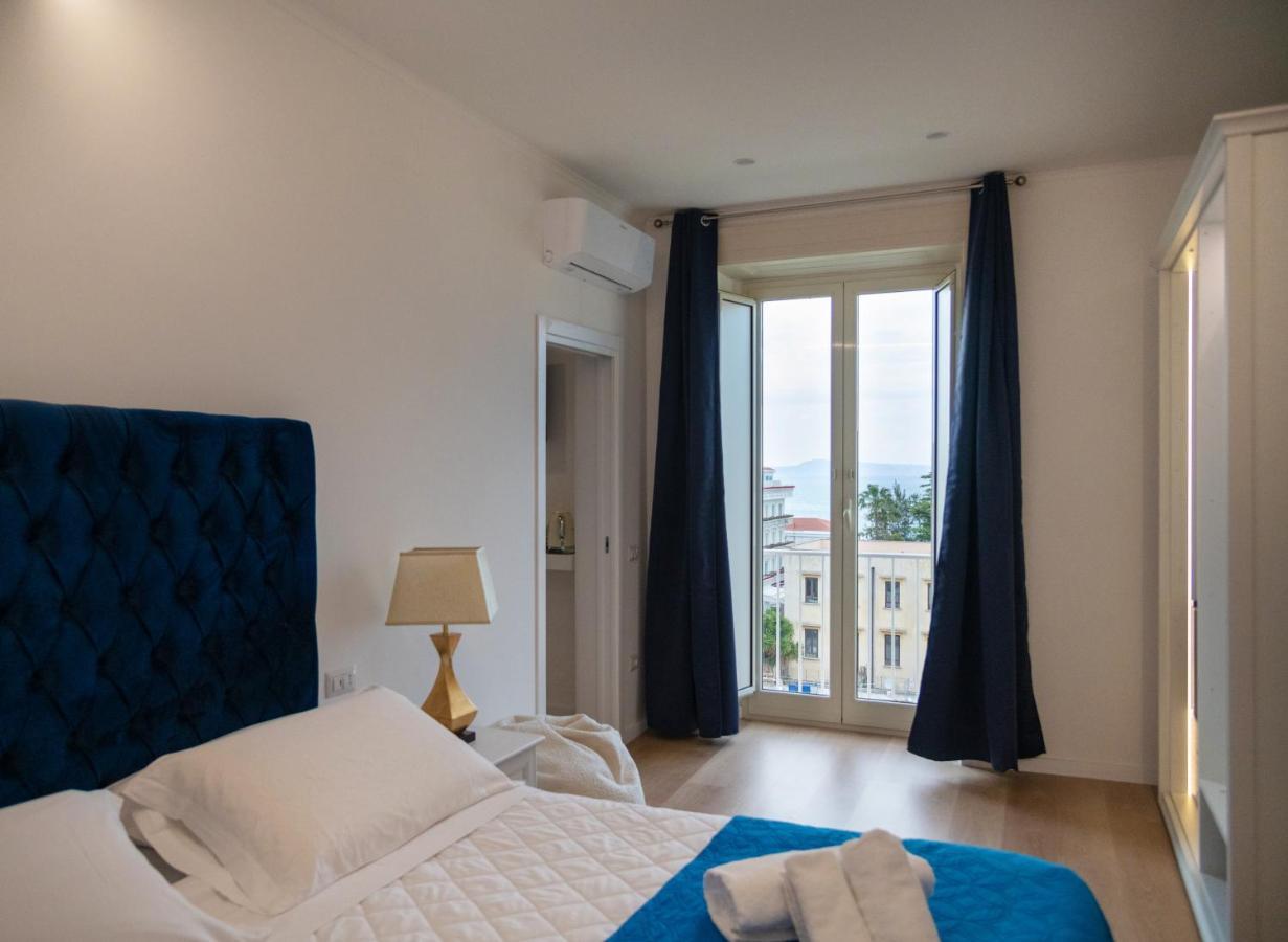The Attico Bed and Breakfast Sorrento Exteriör bild